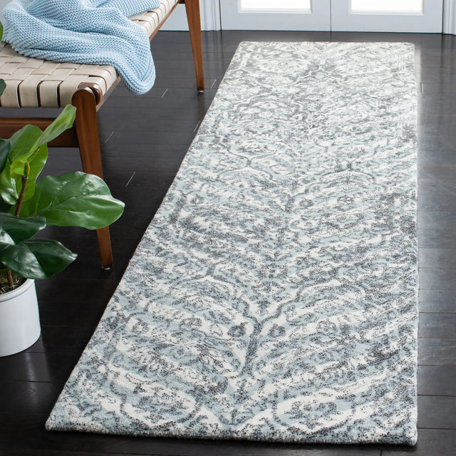 Safavieh Restoration Vintage 2'-3" x 8'-0" Rug in Ivory / Sage