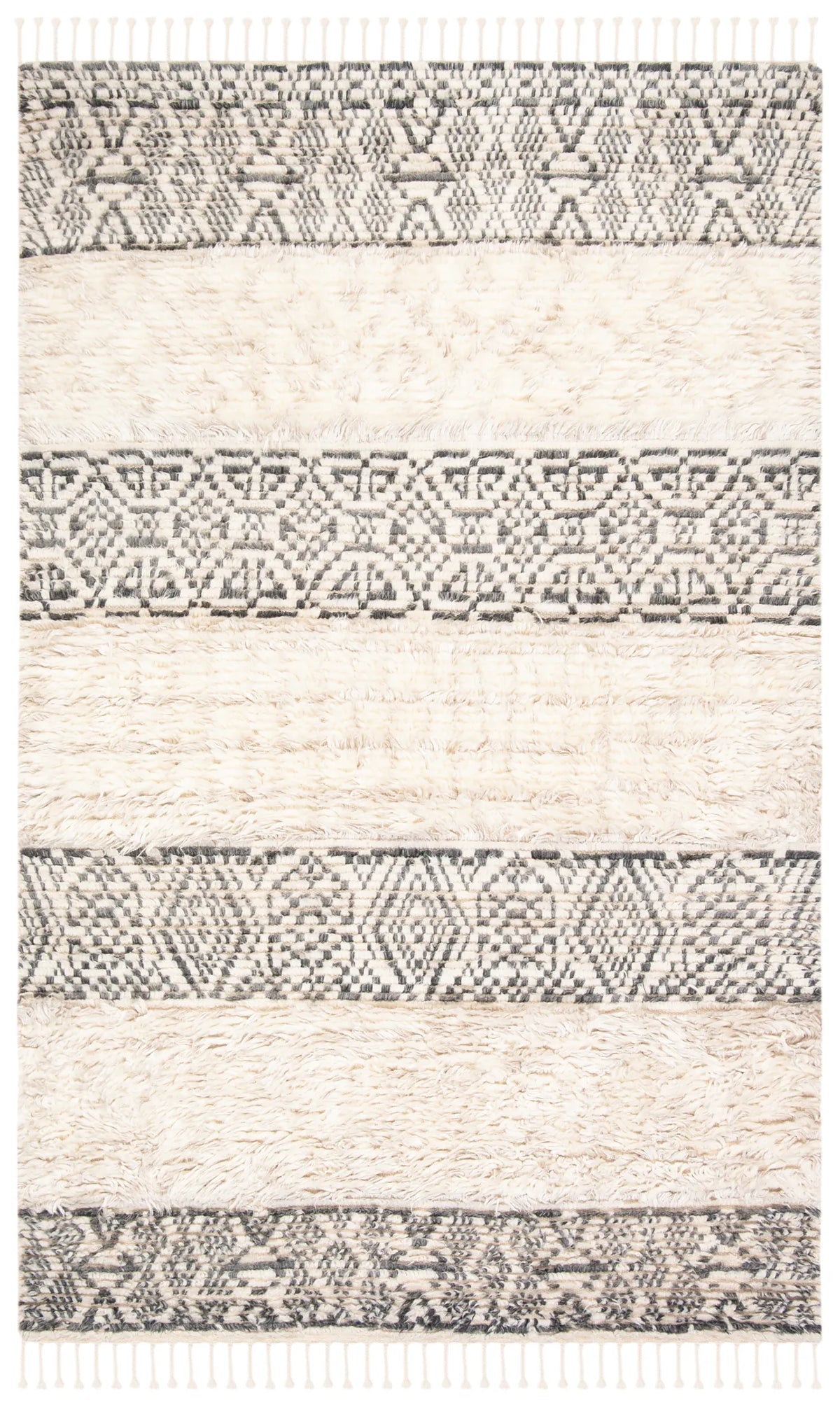 Safavieh Manhattan 4'-0" x 6'-0" Rug in Ivory / Grey