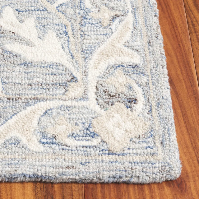 Safavieh Blossom 4'-0" x 6'-0" Rug in Blue / Ivory