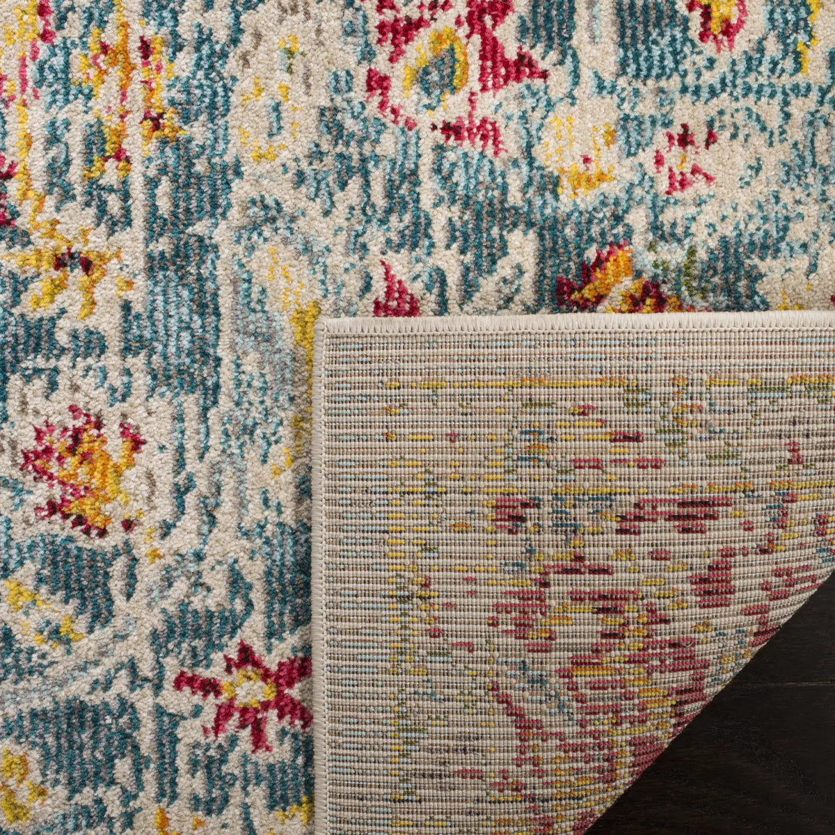 Safavieh Phoenix 100 4'-0" x 6'-0" Rug in Blue / Yellow