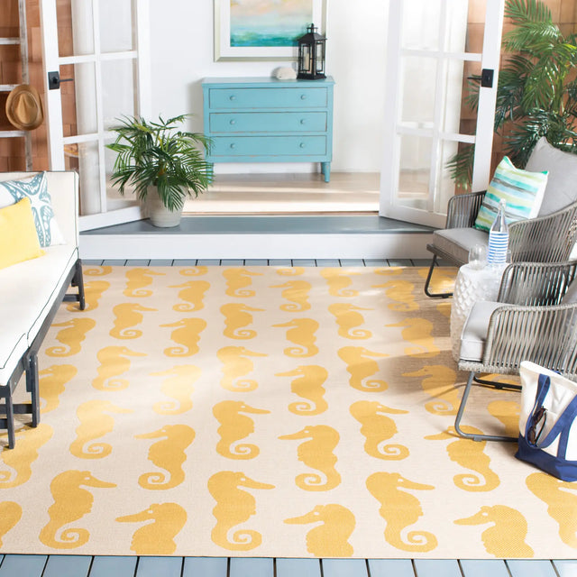 Safavieh Courtyard 8'-0" x 11'-0" Rug in Beige / Yellow