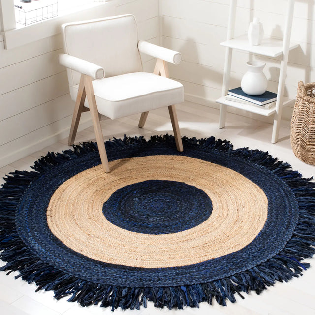 Safavieh Cape Cod 5'-0" x 5'-0" Rug in Navy / Natural