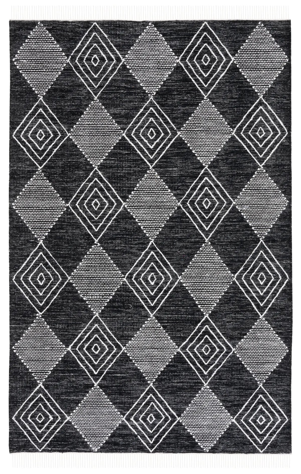 Safavieh Kilim 4'-0" x 6'-0" Rug in Black / Ivory