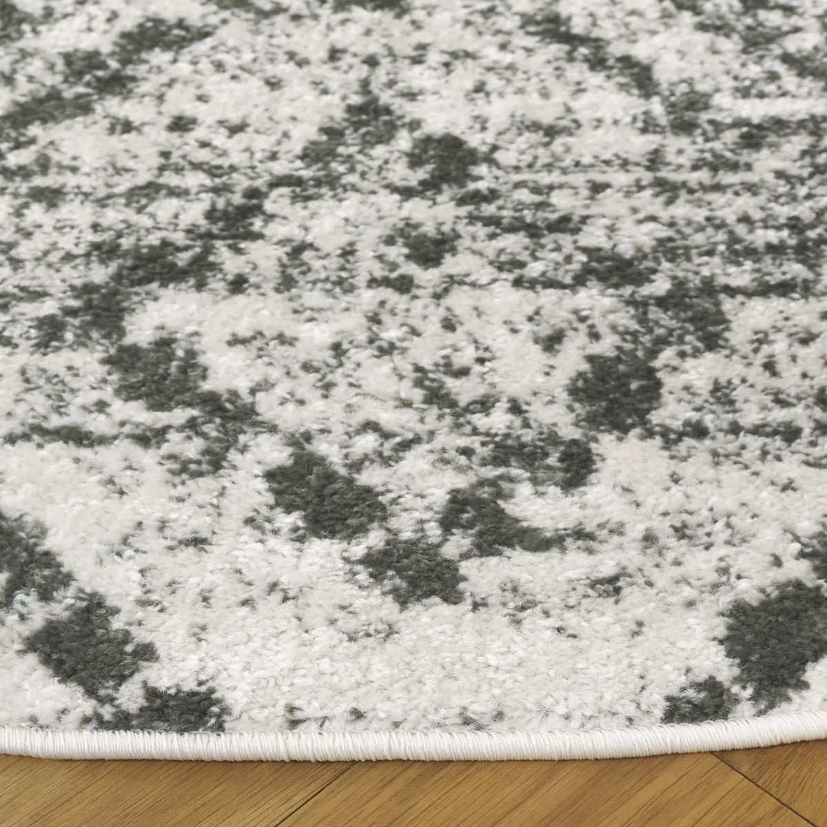 Safavieh Adirondack 6'-0" x 6'-0" Rug in Ivory / Dark Green