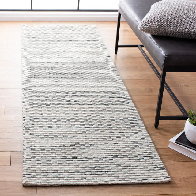 Safavieh Marbella 2'-3" x 10'-0" Rug in Beige / Blue