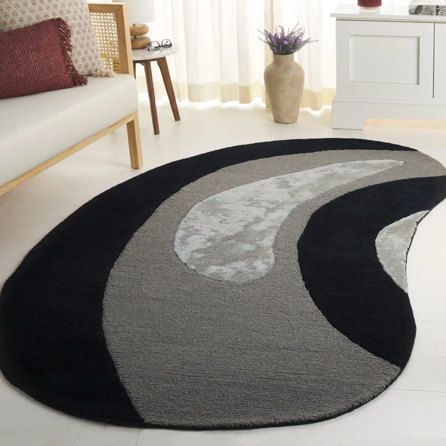 Safavieh Novelty 5'-0" x 8'-0" Rug in Black / Grey
