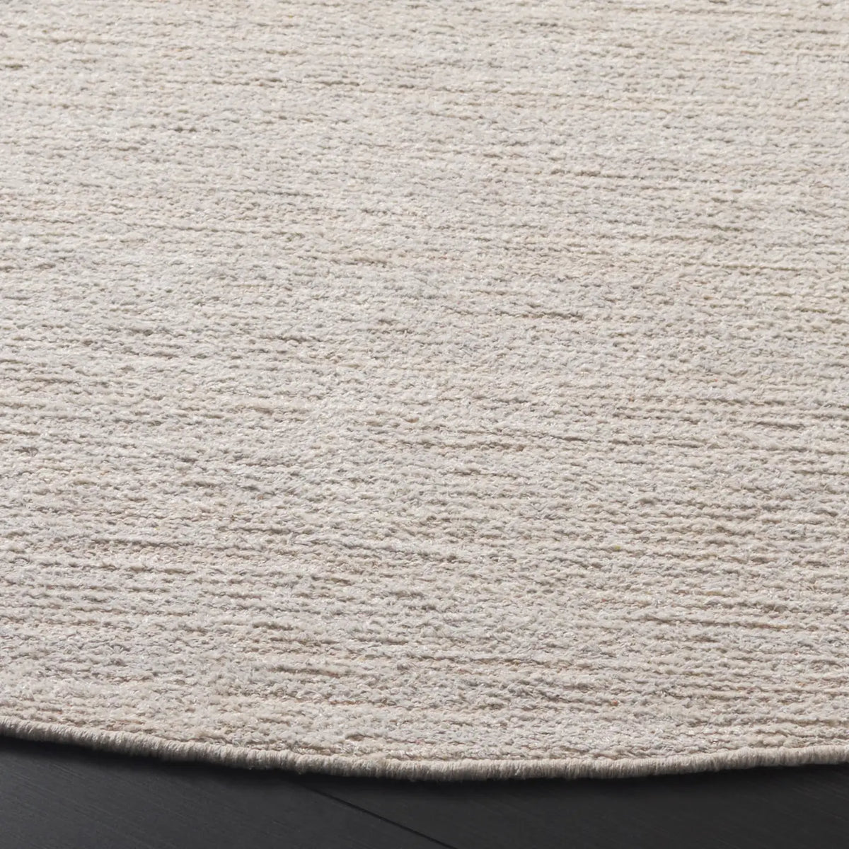 Safavieh Montauk 6'-0" x 6'-0" Rug in Beige