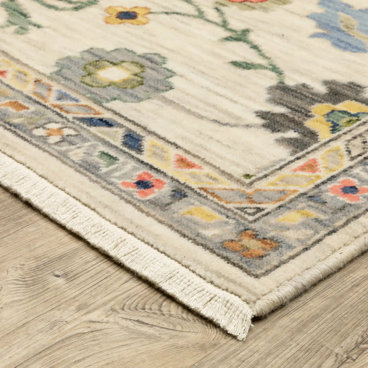 Oriental Weavers Sphinx LUCCA 2888L Ivory Floral Rugs - corner detail