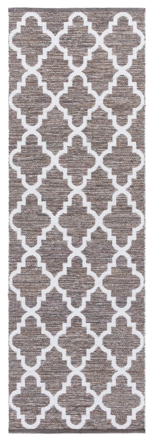 Safavieh Montauk 2'-3" x 7'-0" Rug in Beige / Ivory