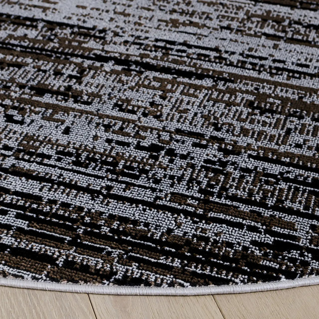 Safavieh Mila 6'-7" x 6'-7" Rug in Brown / Ivory Black