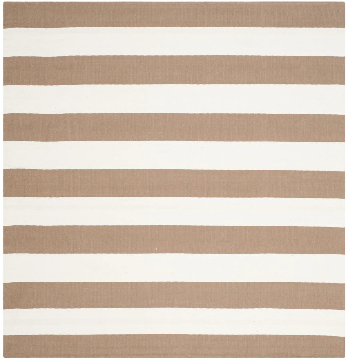 Safavieh Montauk 6'-0" x 6'-0" Rug in Sand / Ivory