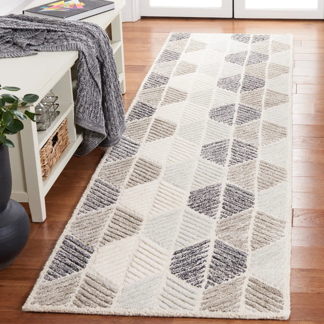 Safavieh Ebony 2'-3" x 9'-0" Rug in Grey / Ivory