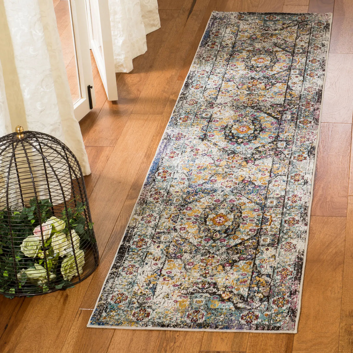 Safavieh Aria 2'-0" x 8'-0" Rug in Blue / Multi