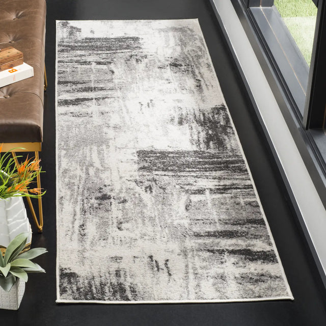 Safavieh Adirondack 2'-6" x 10'-0" Rug in Ivory / Grey