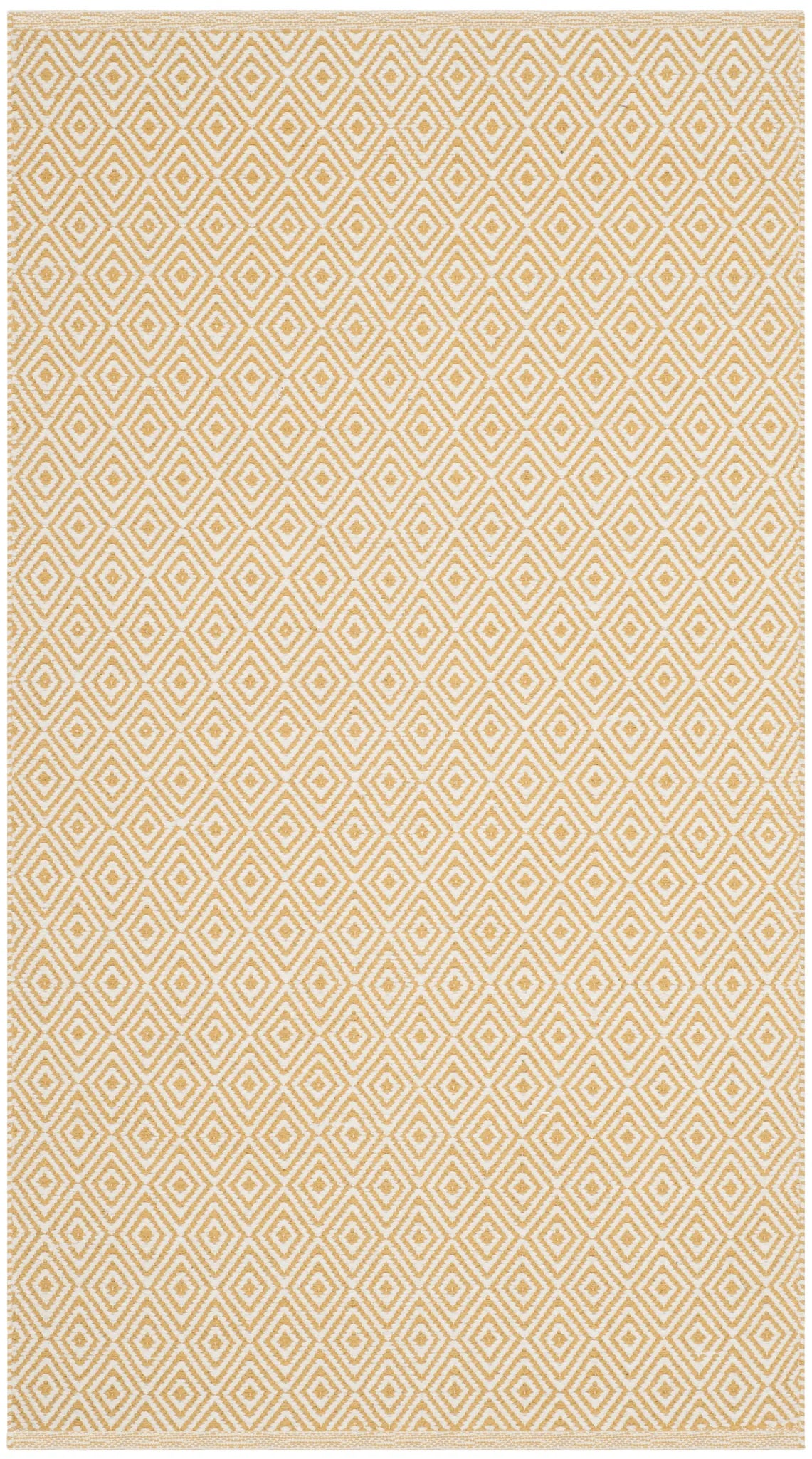 Safavieh Montauk 2'-6" x 4'-0" Rug in Ivory / Gold