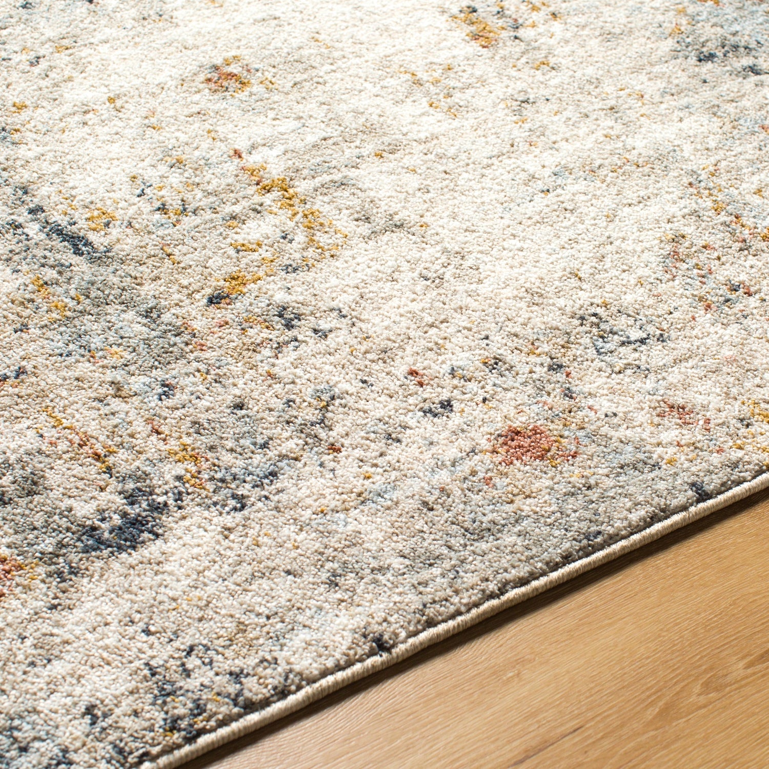 Surya Beckham Bcm-2309 Off-White, Light Slate, Ice Blue, Amber, Medium Brown, Charcoal Rug.