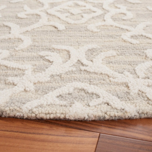 Safavieh Blossom 6'-0" x 6'-0" Rug in Grey / Ivory