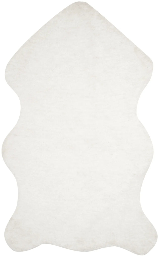 Safavieh Sheep Shag 5'-0" x 8'-0" Rug in Ivory