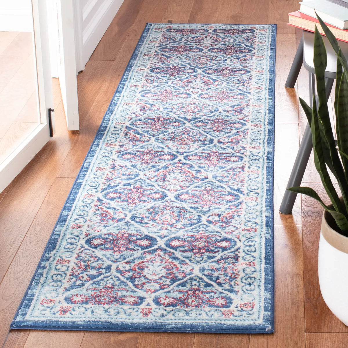 Safavieh Brentwood 2'-0" x 8'-0" Rug in Navy / Red