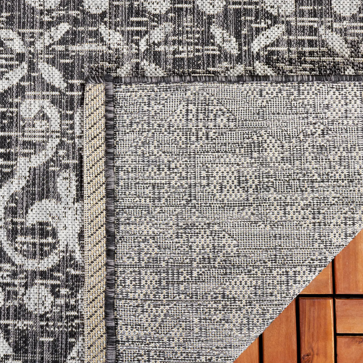 Safavieh Courtyard 6'-7" x 9'-6" Rug in Black / Grey