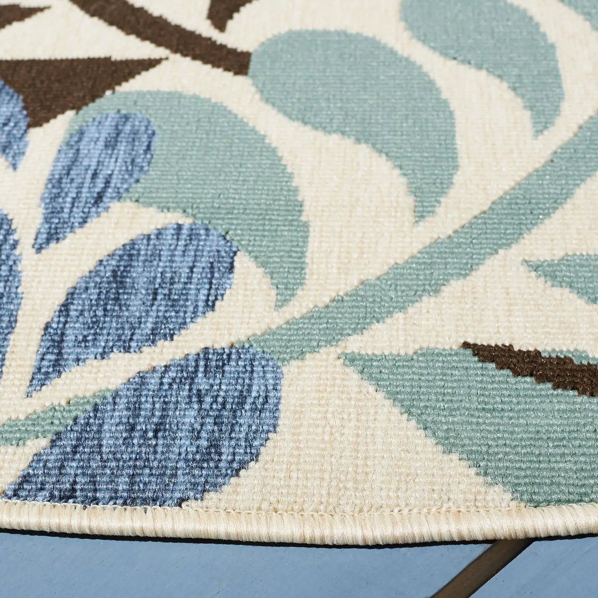 Safavieh Veranda 6'-7" x 6'-7" Rug in Cream / Aqua