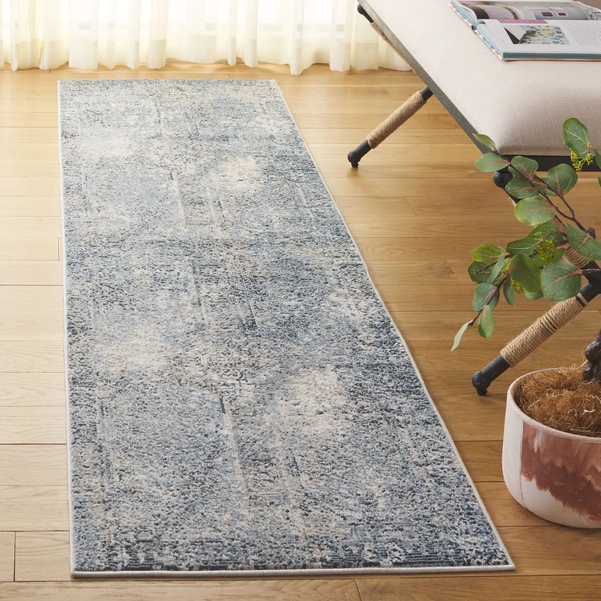 Safavieh Parker 2'-0" x 8'-0" Rug in Blue / Taupe