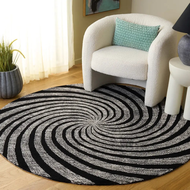 Safavieh Novelty 6'-0" x 6'-0" Rug in Black / Ivory