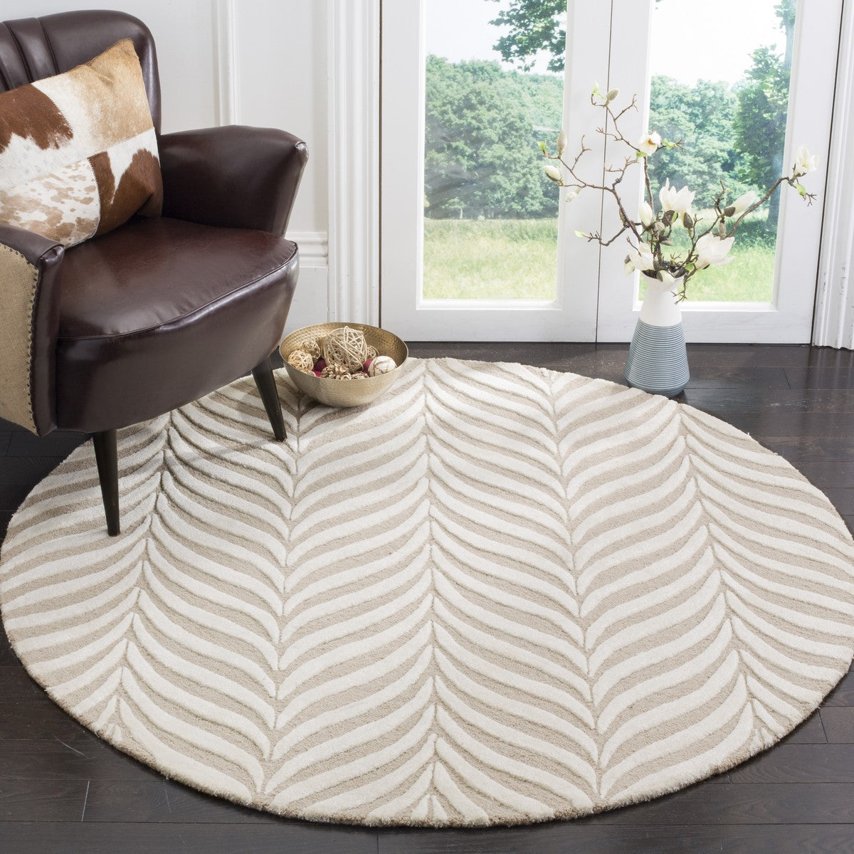 Safavieh Bella Bel135A Sand / Ivory Rugs