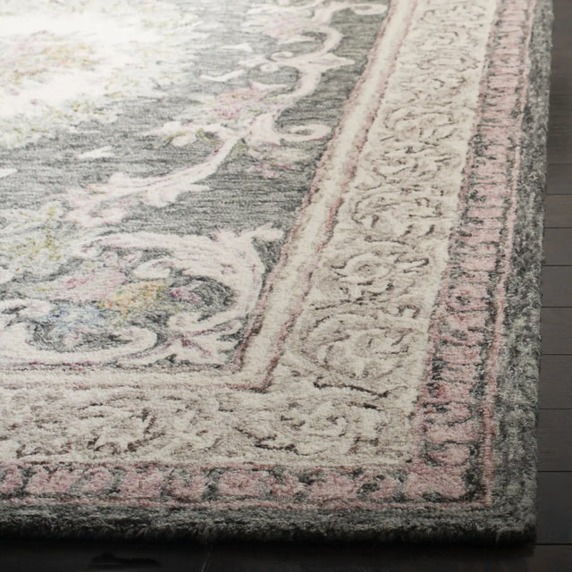Safavieh Aubusson 5'-0" x 8'-0" Rug in Ivory / Charcoal