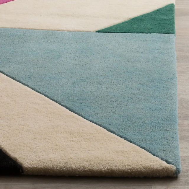 Safavieh Fifth Avenue 5'-0" x 8'-0" Rug in Ivory / Multi