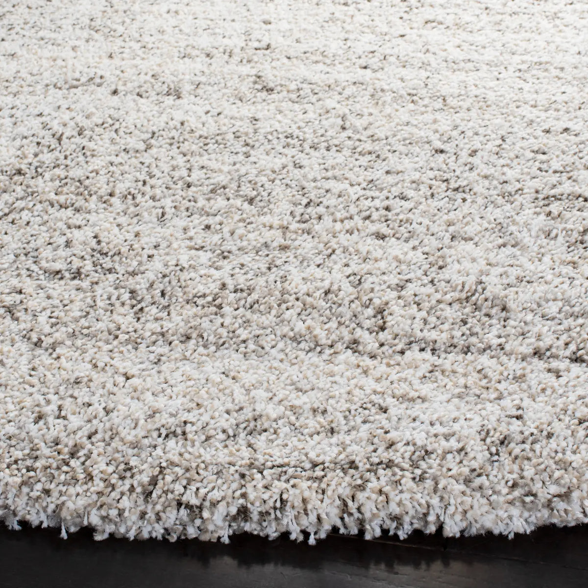 Safavieh Hudson Shag 5'-3" x 5'-3" Rug in Ivory / Grey
