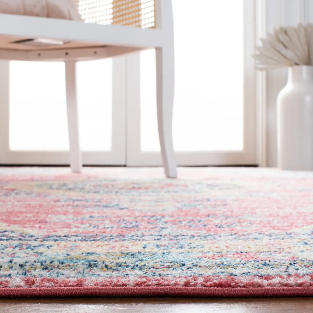 Safavieh Madison 4'-0" x 6'-0" Rug in Orange / Light Blue