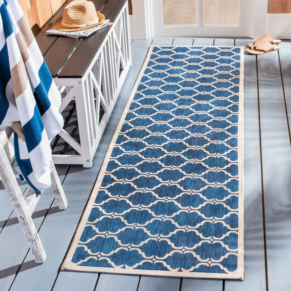 Safavieh Courtyard 2'-3" x 8'-0" Rug in Navy / Beige