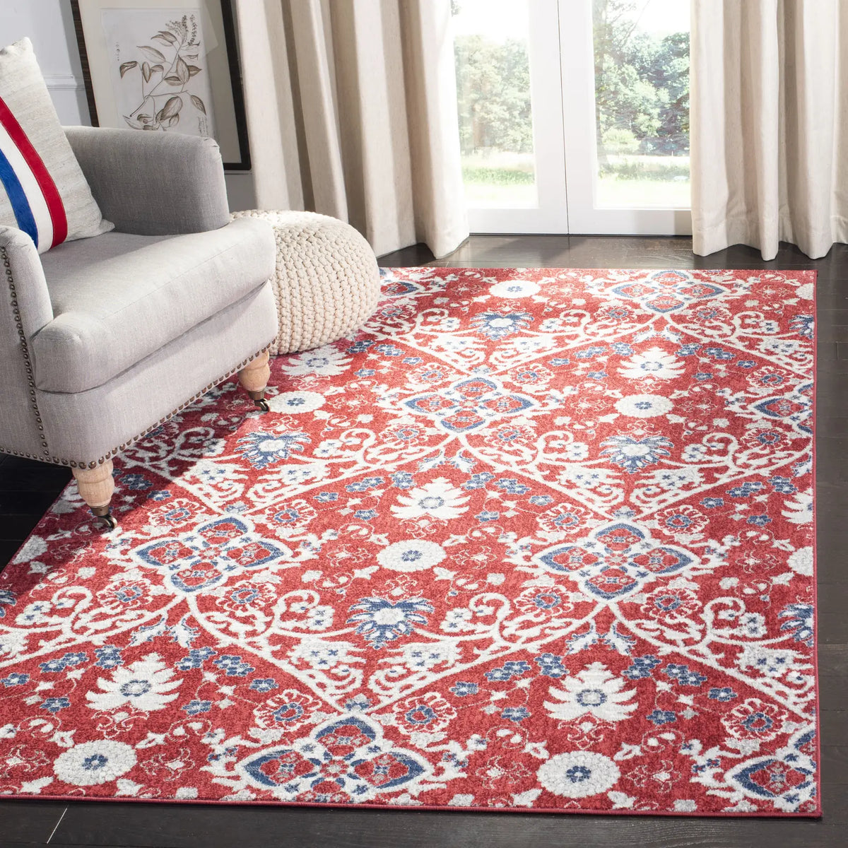 Safavieh Brentwood 5'-3" x 7'-6" Rug in Red / Ivory