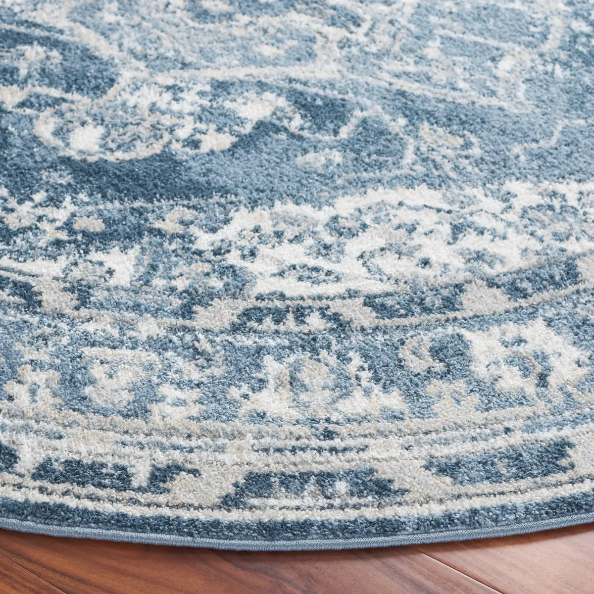 Safavieh Layla 6'-7" x 6'-7" Rug in Ivory Grey / Blue