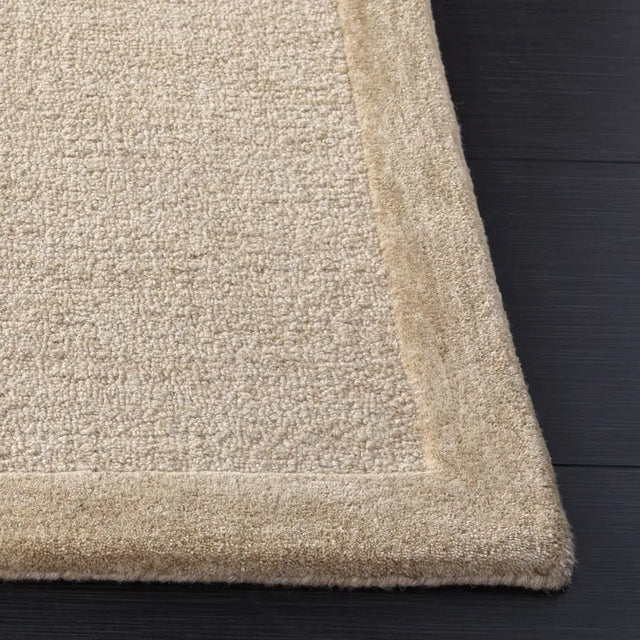 Safavieh Ebony 5'-0" x 8'-0" Rug in Beige