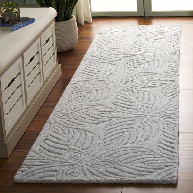 Safavieh Bella 2'-3" x 8'-0" Rug in Grey / Ivory