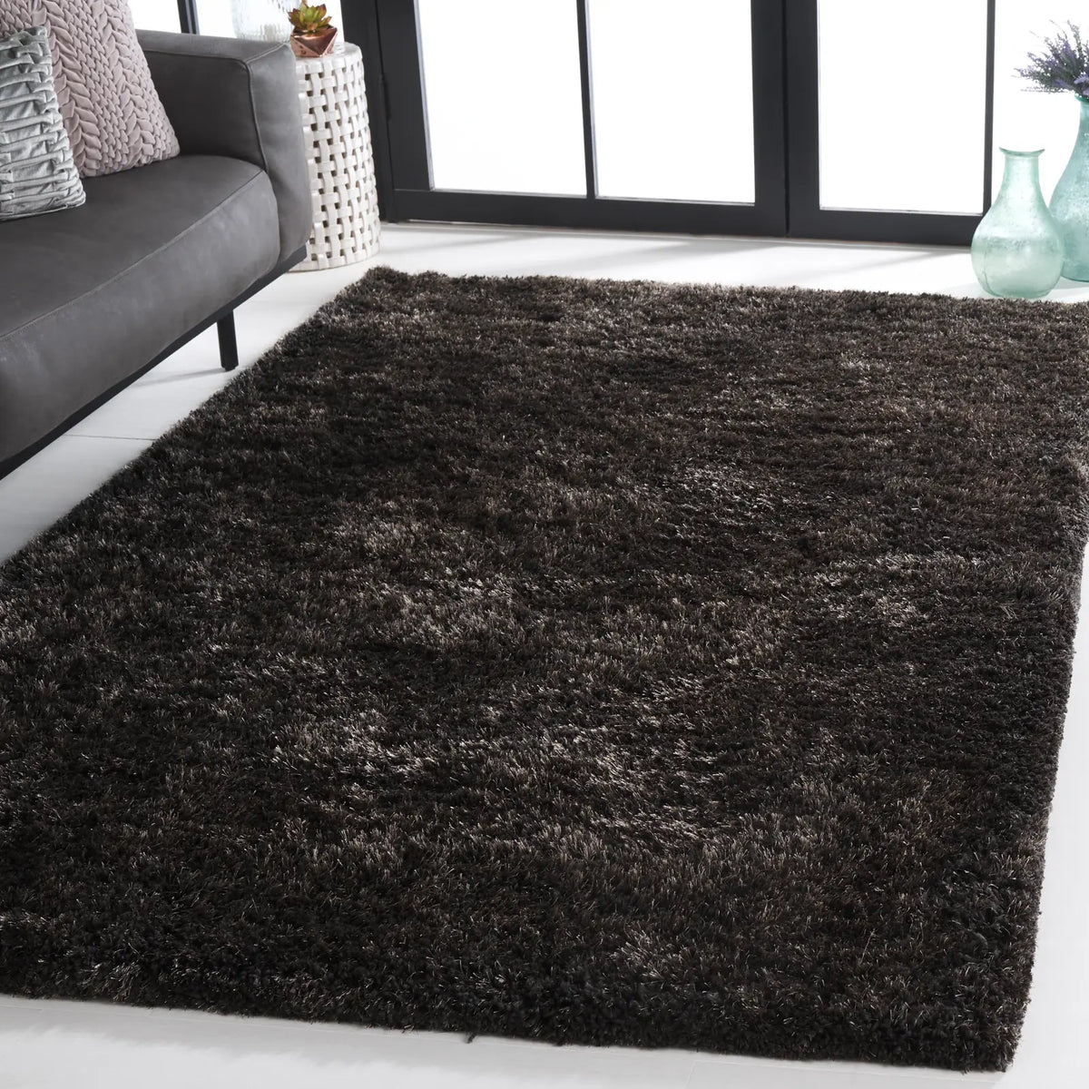 Safavieh Sg-Sbs-South Beach Shag 5'-0" x 8'-0" Rug in Charcoal