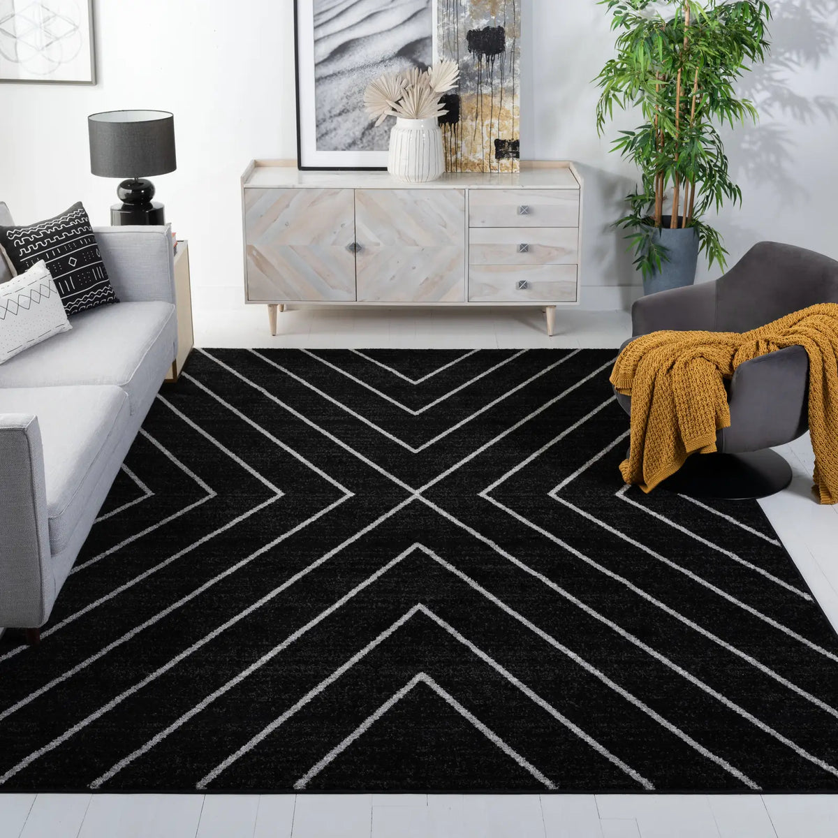 Safavieh Adirondack 10'-0" x 14'-0" Rug in Black / Light Grey