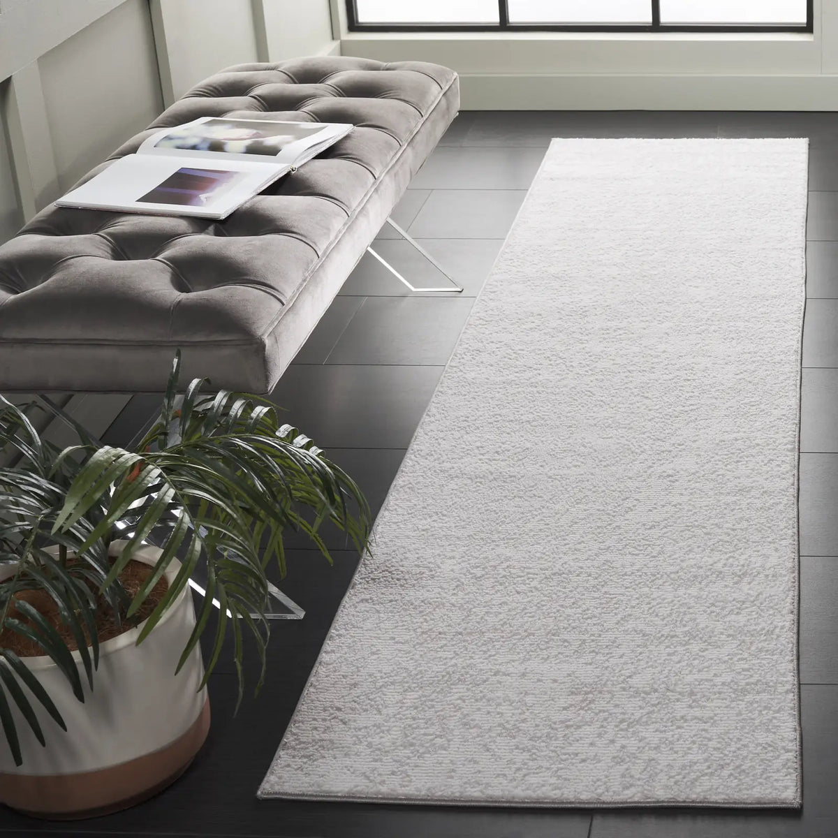 Safavieh Parker 2'-0" x 8'-0" Rug in Grey / Light Grey