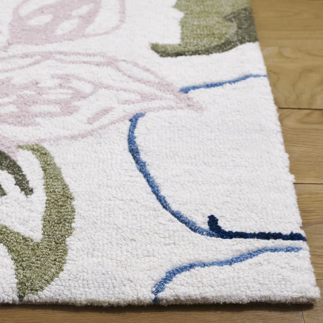 Safavieh Jardin 4'-0" x 6'-0" Rug in Ivory / Pink