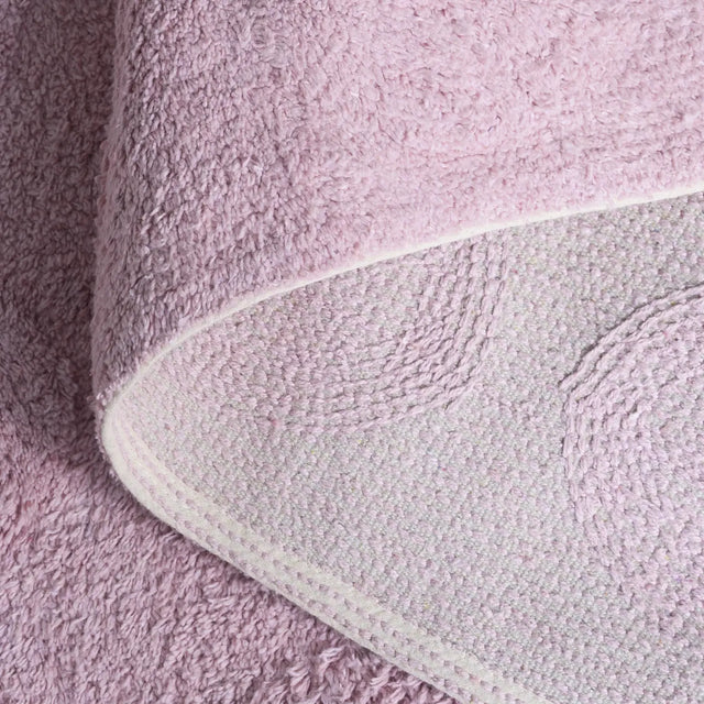 Safavieh Easy Care 4'-0" x 6'-0" Rug in Rose