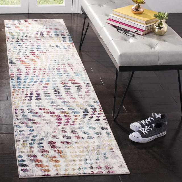Safavieh Aria 2'-0" x 8'-0" Rug in Cream / Wine