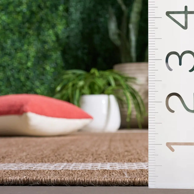 Safavieh Sisal Performance 5'-3" x 7'-6" Rug in Natural / Ivory