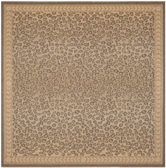 Safavieh Courtyard 7'-10" x 7'-10" Rug in Natural / Gold