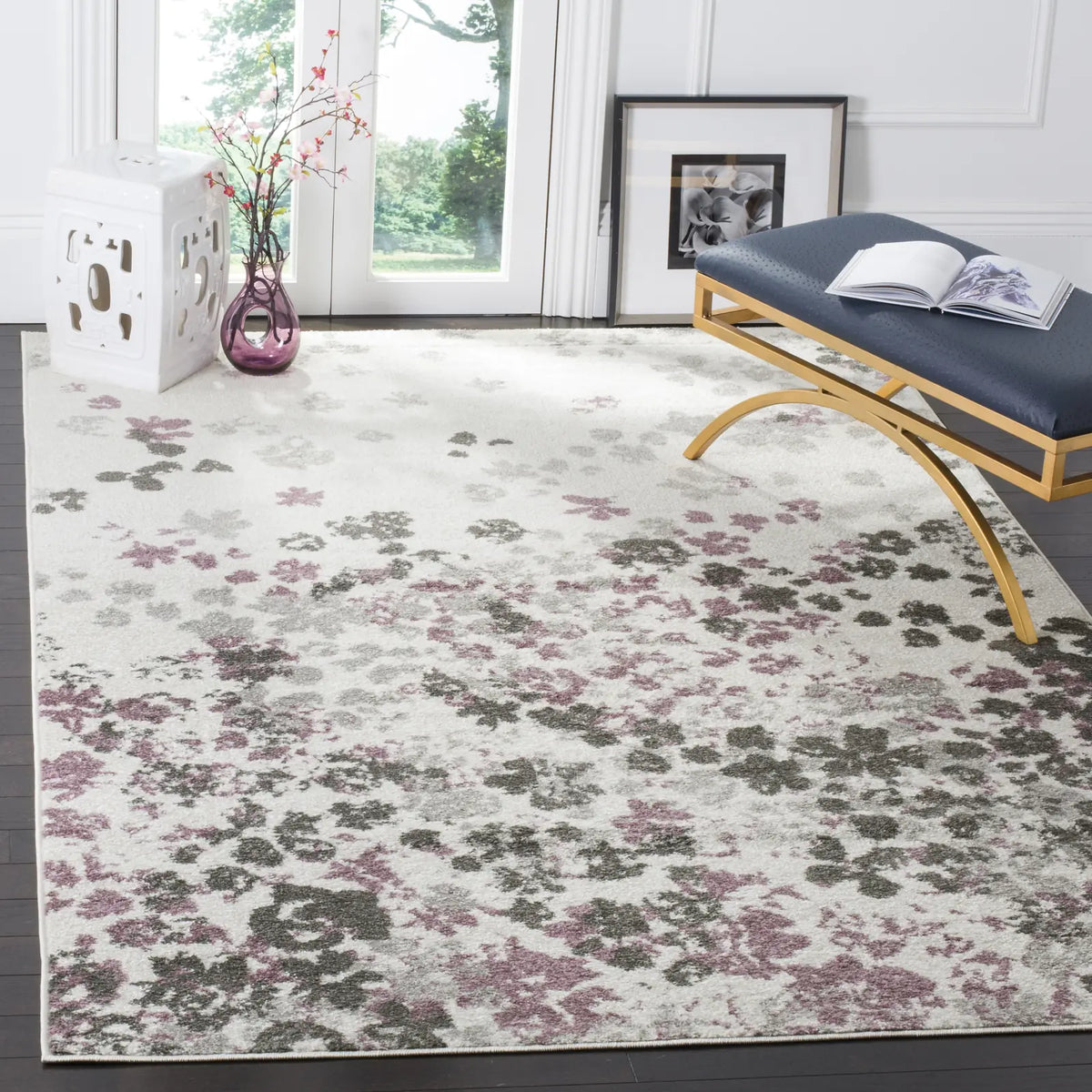 Safavieh Adirondack 6'-0" x 9'-0" Rug in Ivory / Purple