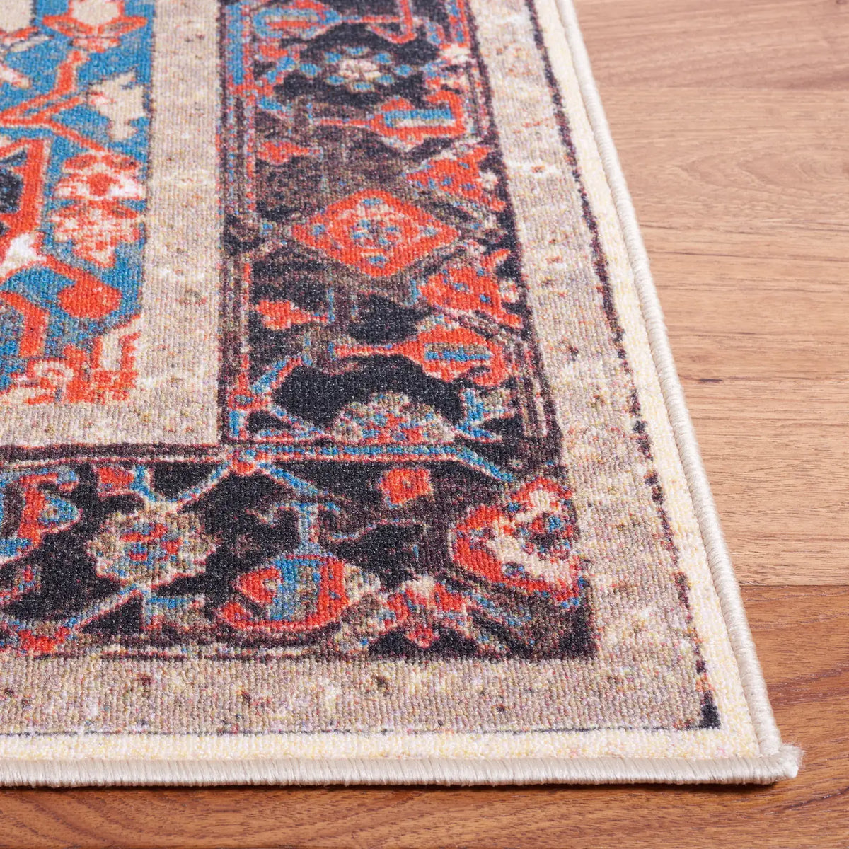 Safavieh Journey 4'-4" x 6'-0" Rug in Ivory / Red