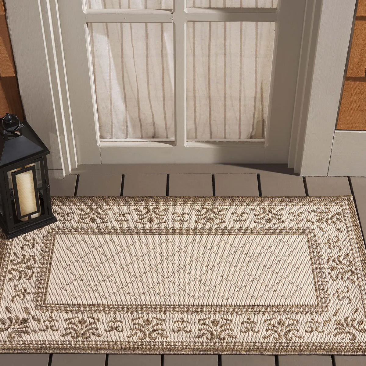 Safavieh Courtyard 2'-0" x 3'-7" Rug in Natural / Brown
