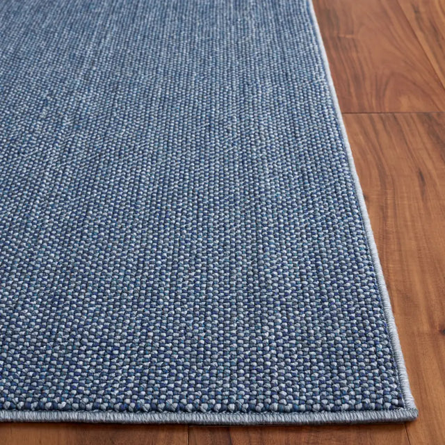 Safavieh River 4'-0" x 6'-0" Rug in Blue / Navy