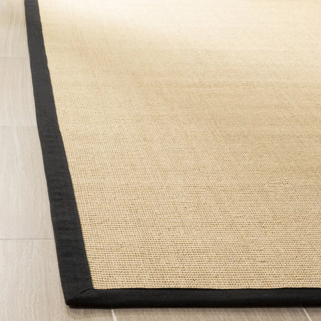 Safavieh Natural Fiber 4'-0" x 6'-0" Rug in Beige / Black